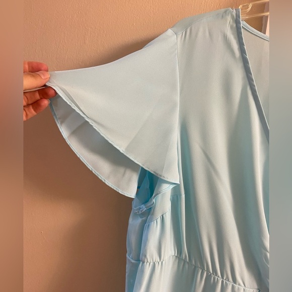 Torrid Georgette Twist Surplice Flutter Sleeve Blue 2X NWT - Picture 4 of 7